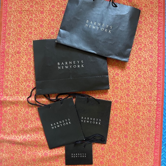 Original Barneys New York Shopping Bags set of 5 - RARE - Picture 1 of 11